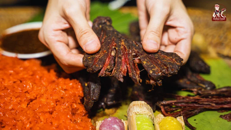 Combo Phúc Đáo: 500G Trâu gác bếp và 500G Lợn gác bếp Hình ảnh thịt trâu gác bếp